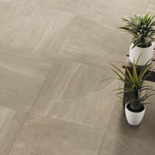 Pflegeleicht und edel - Fliesen in Eingangsbereichen