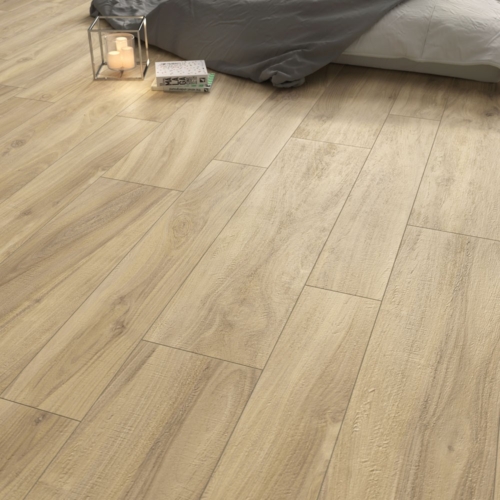 Holzoptikfliesen im Wohnbereich